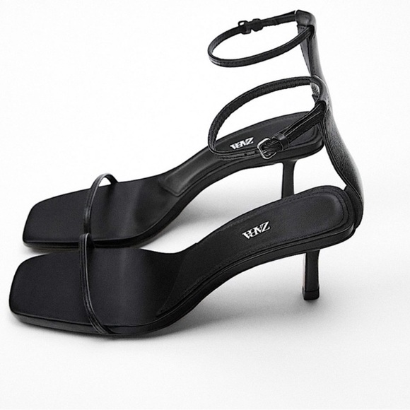 Zara Shoes - ZARA Minimalist Heeled Leather Sandals 39